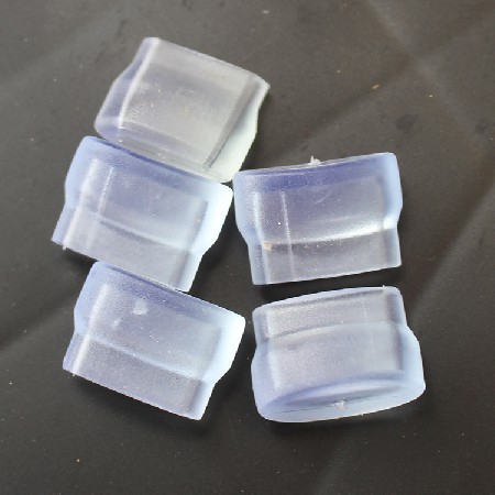 厂家批发pvc胶脚厨房挂件透明多规格冰箱胶脚